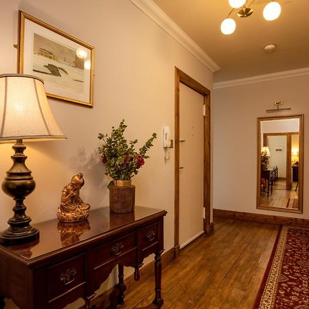 Blackfriars Residence - Beautiful Home エディンバラ エクステリア 写真
