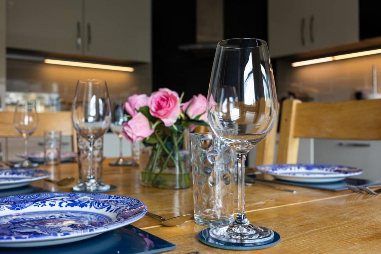 Blackfriars Residence - Beautiful Home エディンバラ エクステリア 写真