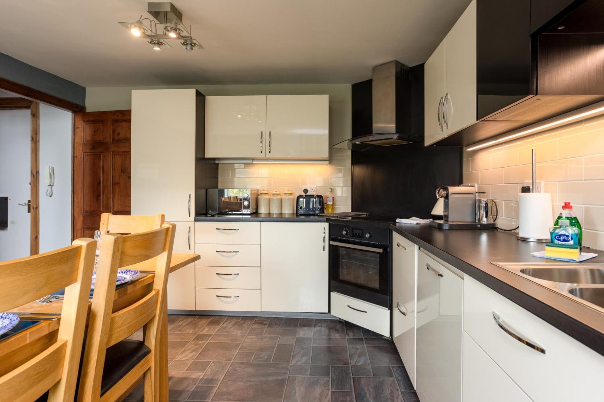 Blackfriars Residence - Beautiful Home エディンバラ エクステリア 写真