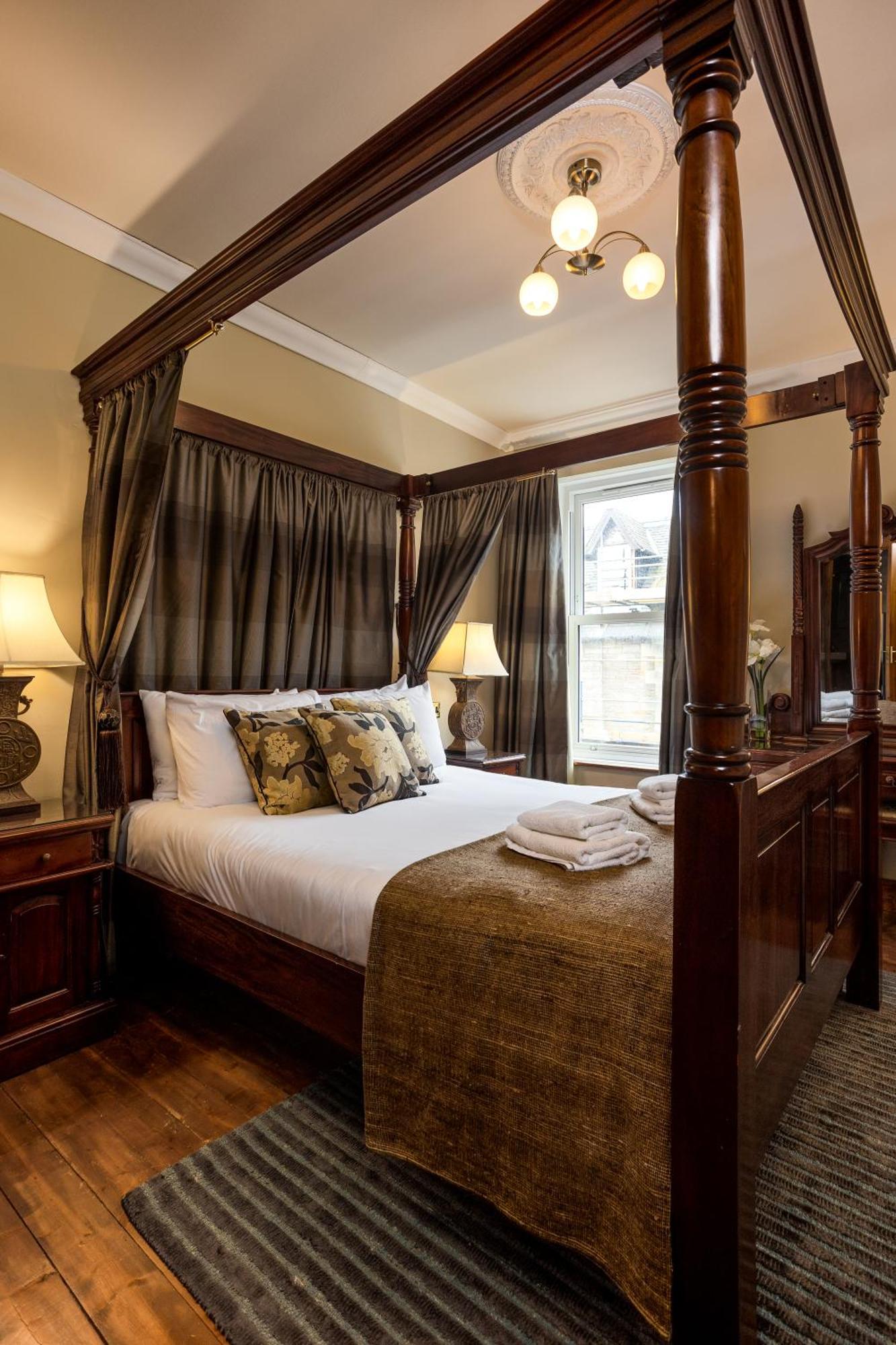 Blackfriars Residence - Beautiful Home エディンバラ エクステリア 写真